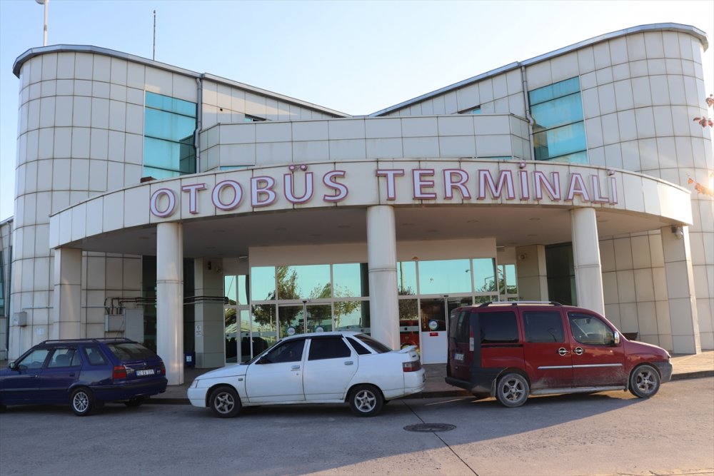 Eski karısını silahla yaralayan zanlı tutuklandı