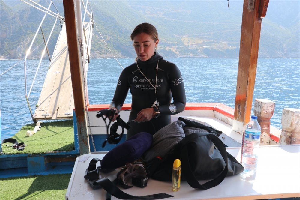 Milli sporcu Şahika Ercümen, nefesini 105 metre dünya rekorunu kırmak için tutacak