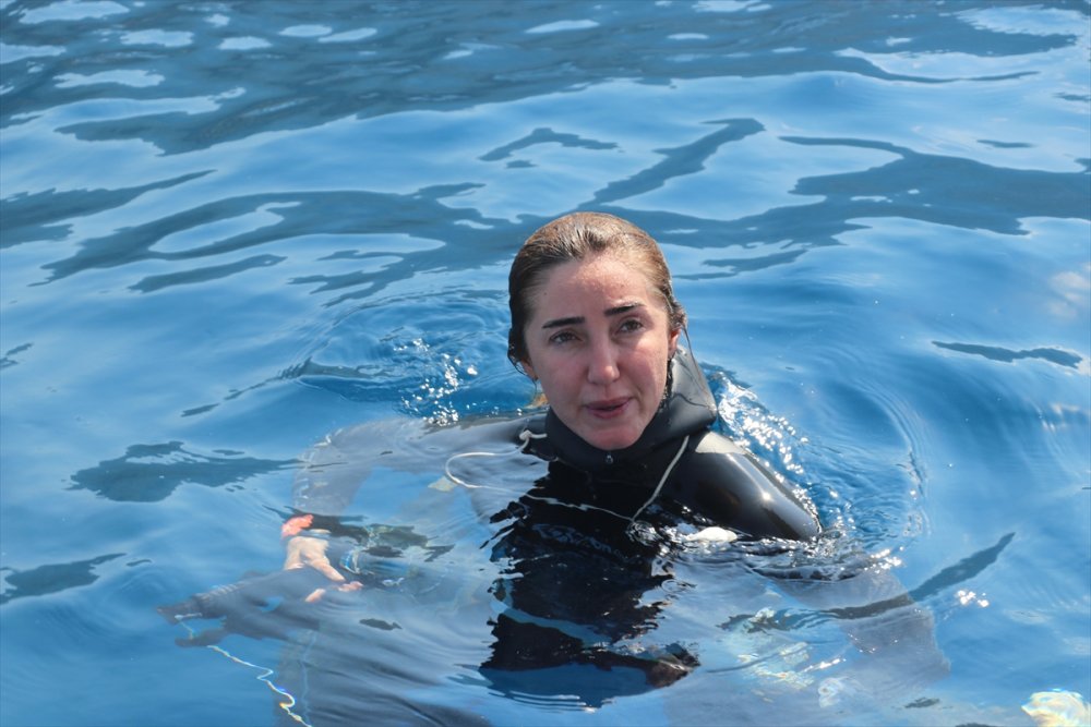 Milli sporcu Şahika Ercümen, nefesini 105 metre dünya rekorunu kırmak için tutacak