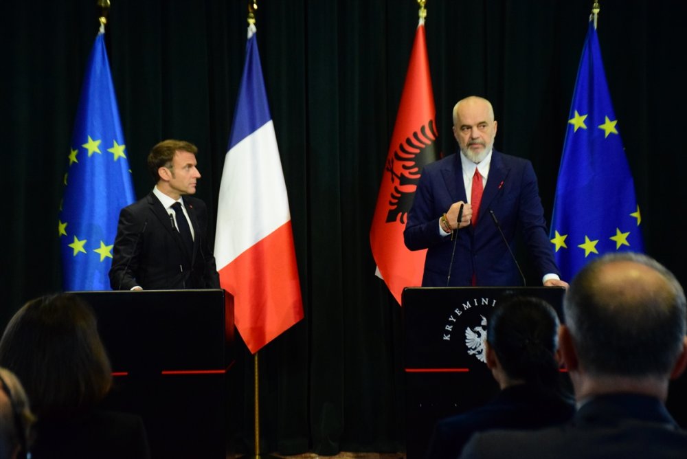 Fransa Cumhurbaşkanı Macron, Avrupa'nın yeniden birleşmesi gerektiğini belirtti