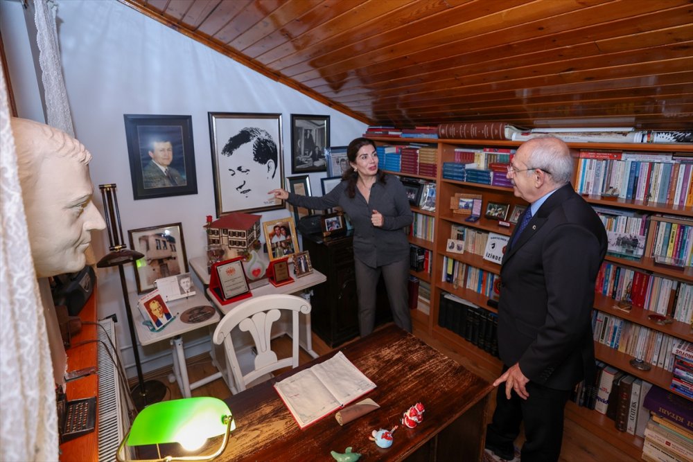 CHP Genel Başkanı Kılıçdaroğlu, Ahmet Taner Kışlalı'nın eşi Nilüfer Kışlalı'yı ziyaret etti