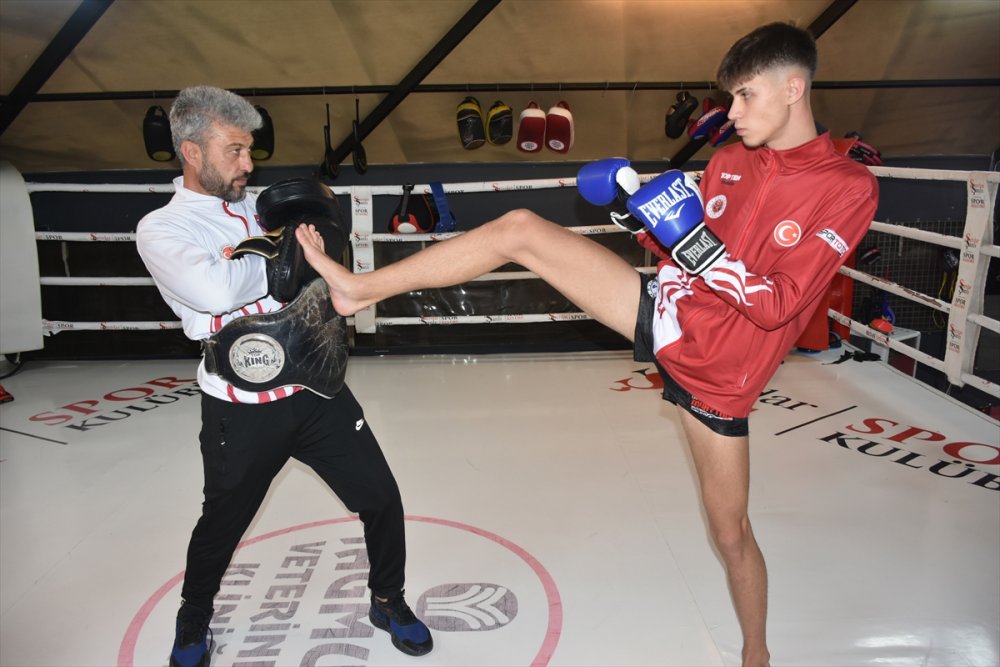 Akdeniz Ülkeleri Muaythai Açık Kupası'na Afyonkarahisar'dan 5 sporcu katılacak