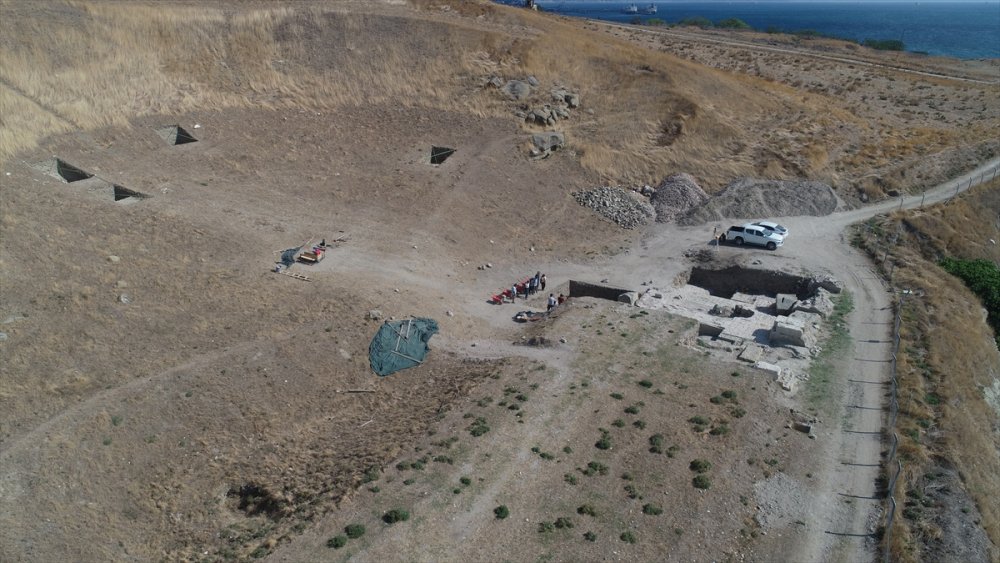 Arkeologlar Trakya'daki medeniyetlerin izlerini kazılarla sürüyor