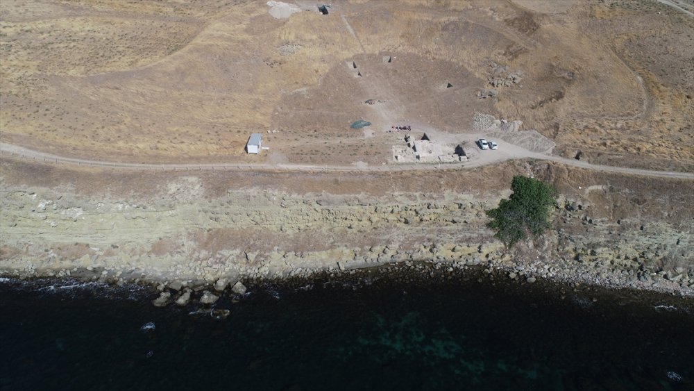 Arkeologlar Trakya'daki medeniyetlerin izlerini kazılarla sürüyor