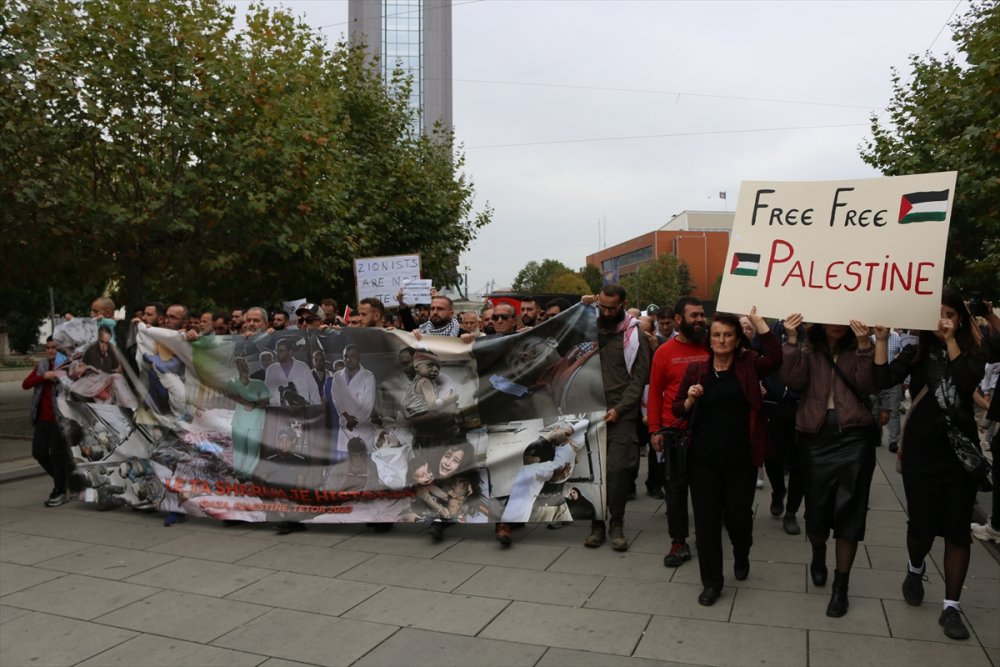 Kosova'da Filistin'e destek gösterisi düzenlendi