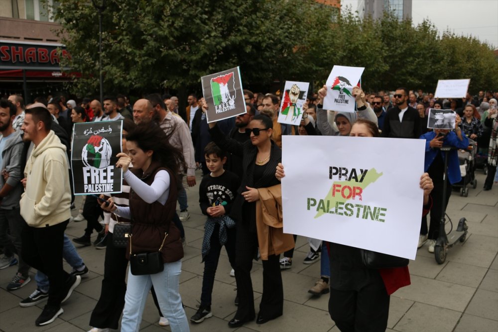 Kosova'da Filistin'e destek gösterisi düzenlendi