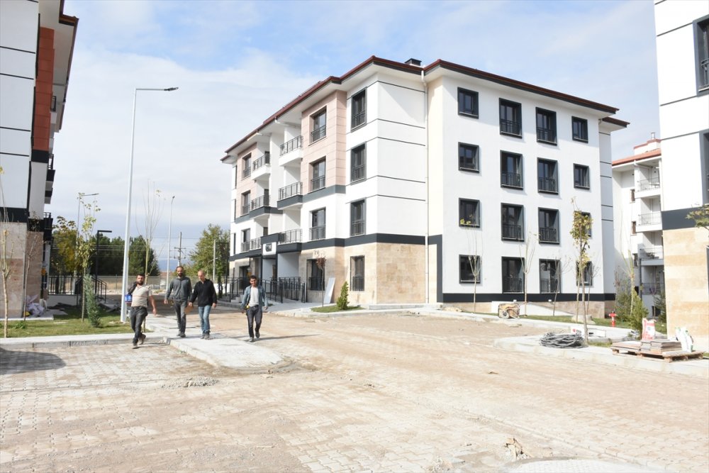 157 deprem konutu kasımda teslim edilecek