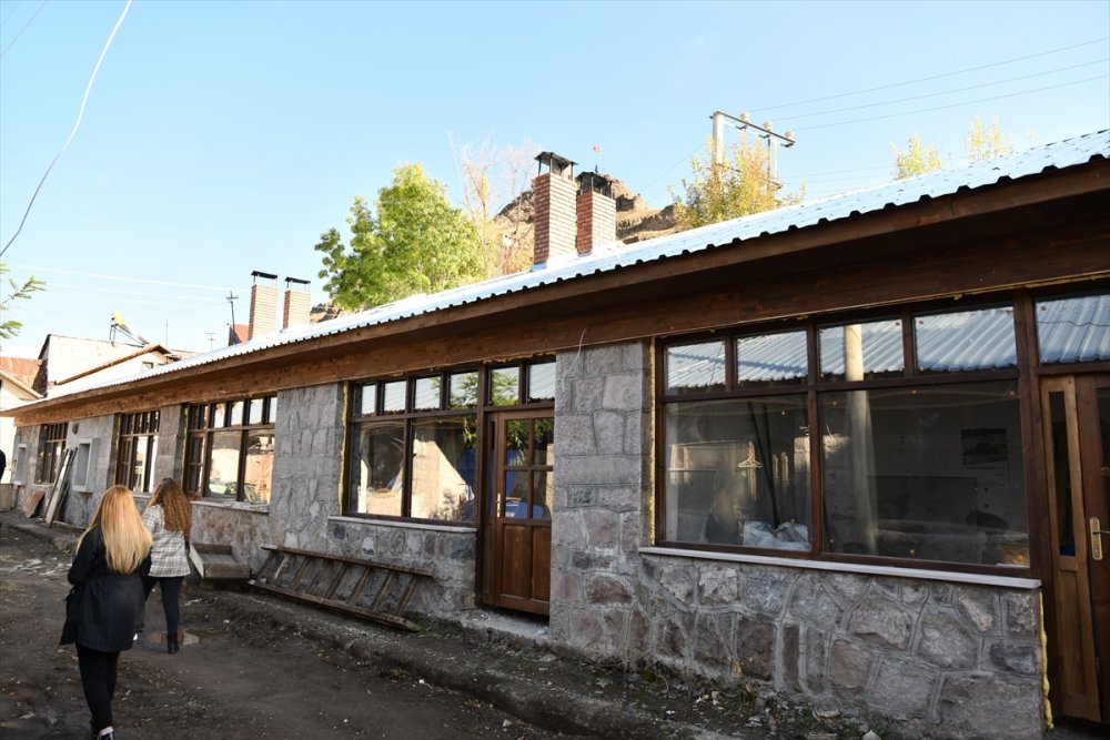 Şebinkarahisar'da restore edilen Taşhan ve arastalar turizme değer katacak