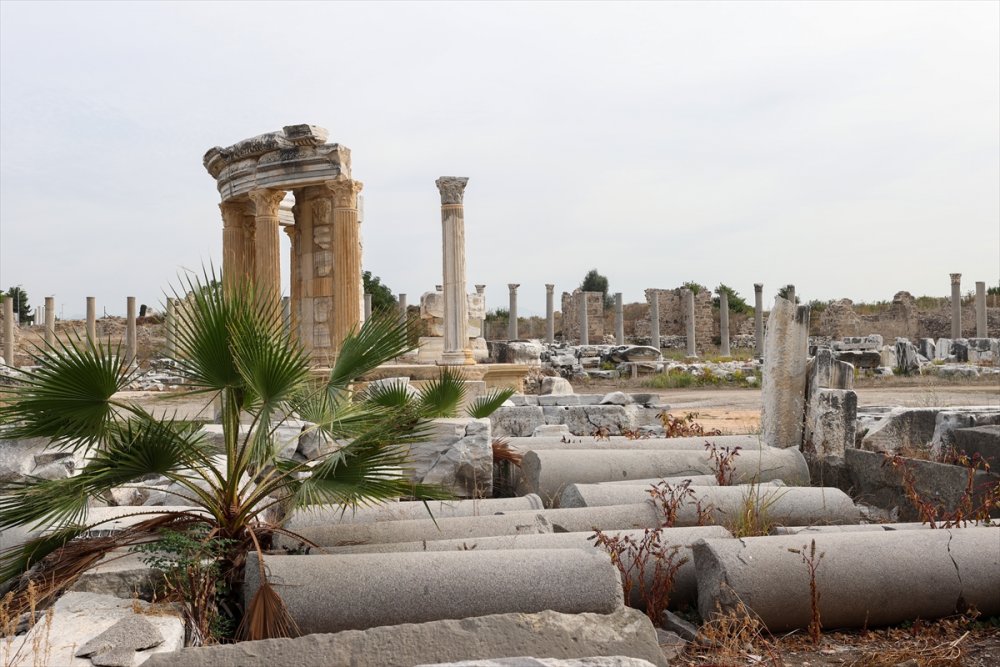 Antalya'da "Kültürel Miras Koruyucuları Projesi- UNESCO" programı düzenlendi