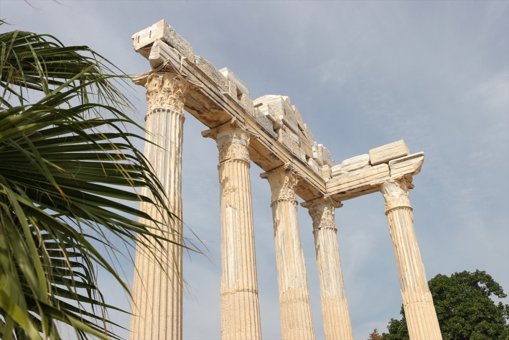 Antalya'da "Kültürel Miras Koruyucuları Projesi- UNESCO" programı düzenlendi