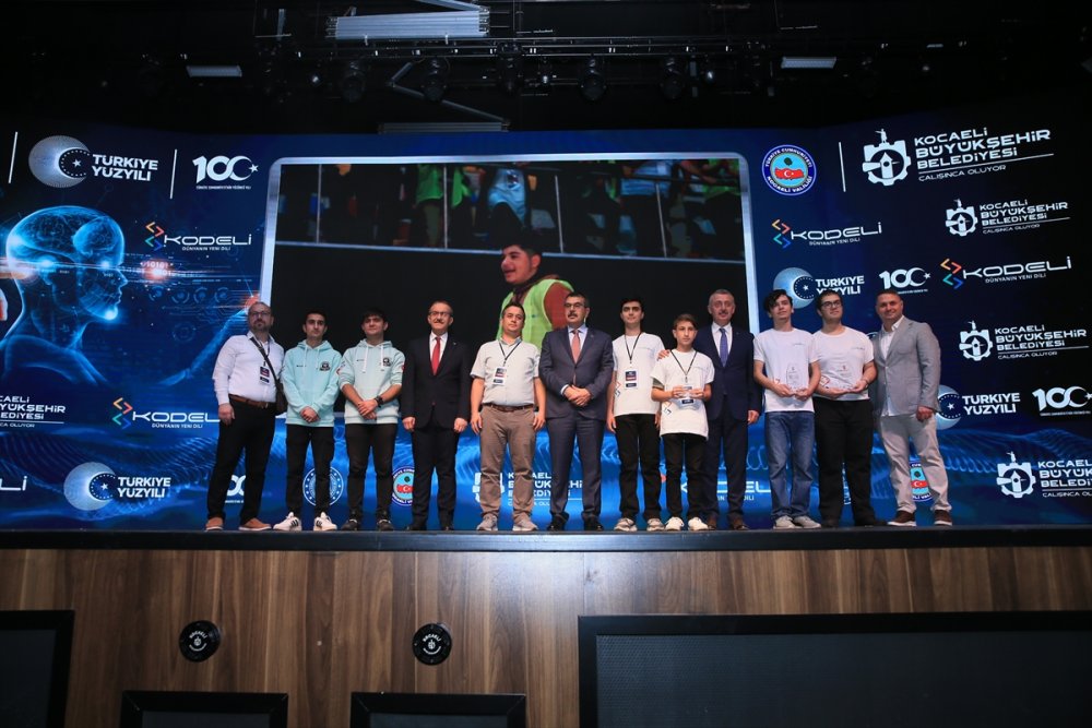 Milli Eğitim Bakanı Tekin, “Yerel yöneticilerin desteğine ihtiyacımız var”