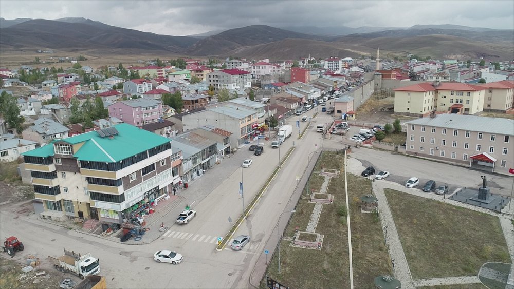 Karayazılılar 40 yıldır bekledikleri tapularına kavuşuyor