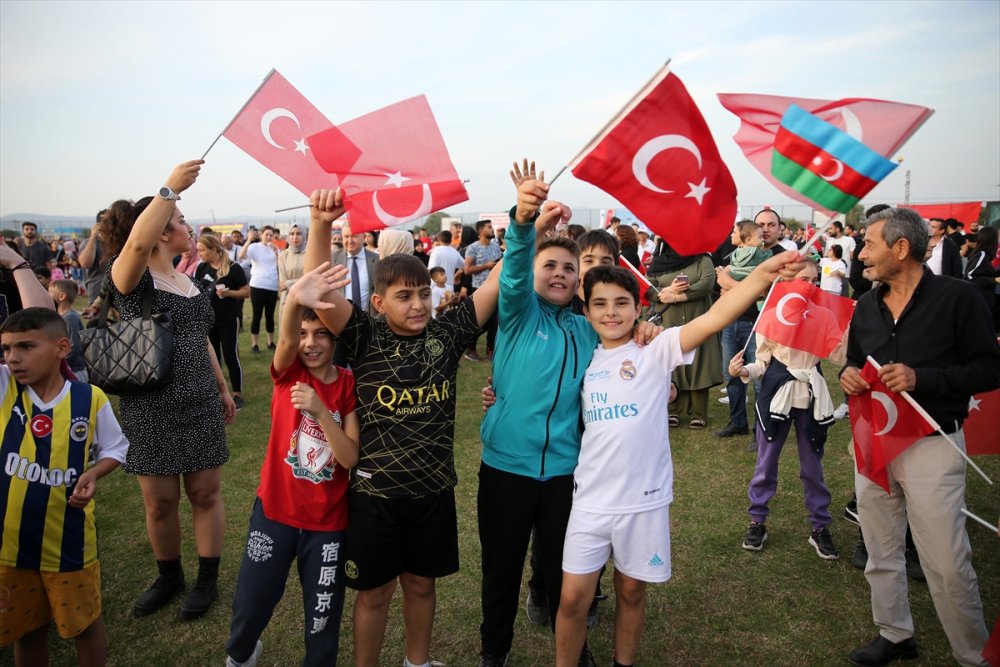 Türk Yıldızları, 100. Yıl uçuşları yaptı