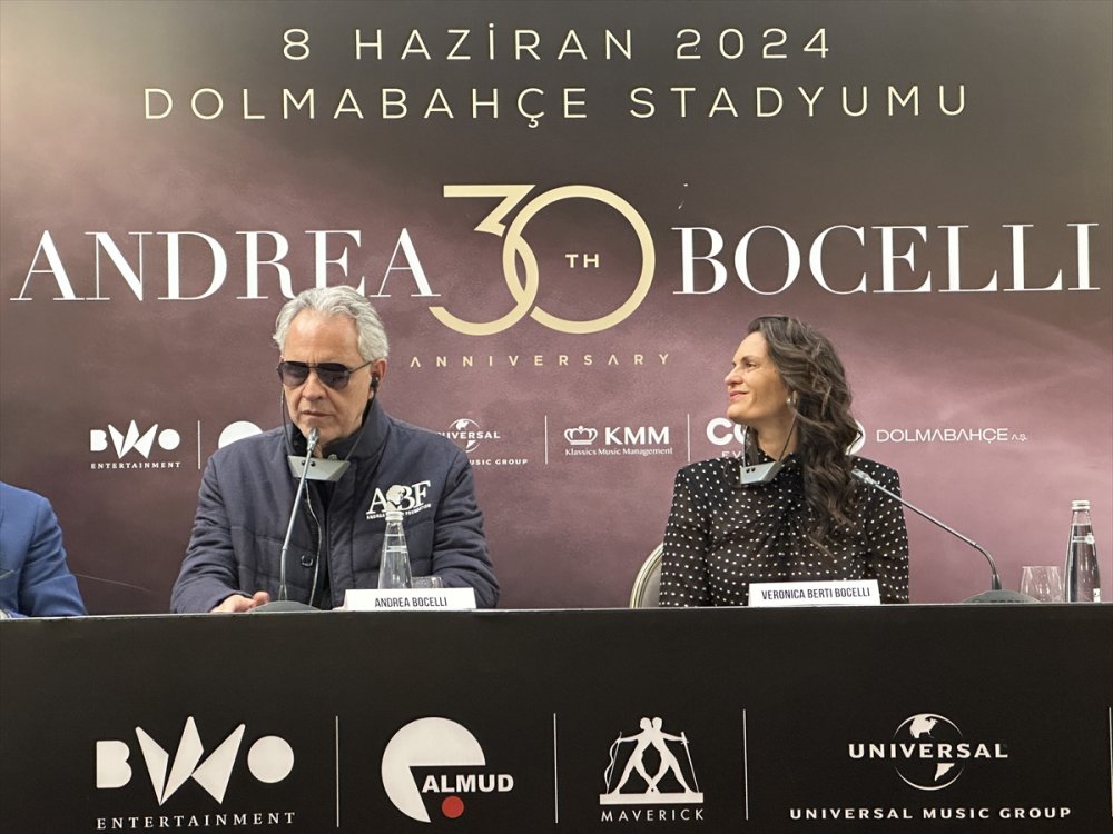 Ünlü tenor Andrea Bocelli: "Yeter ki barış olsun ben sesimden feragat edebilirim"