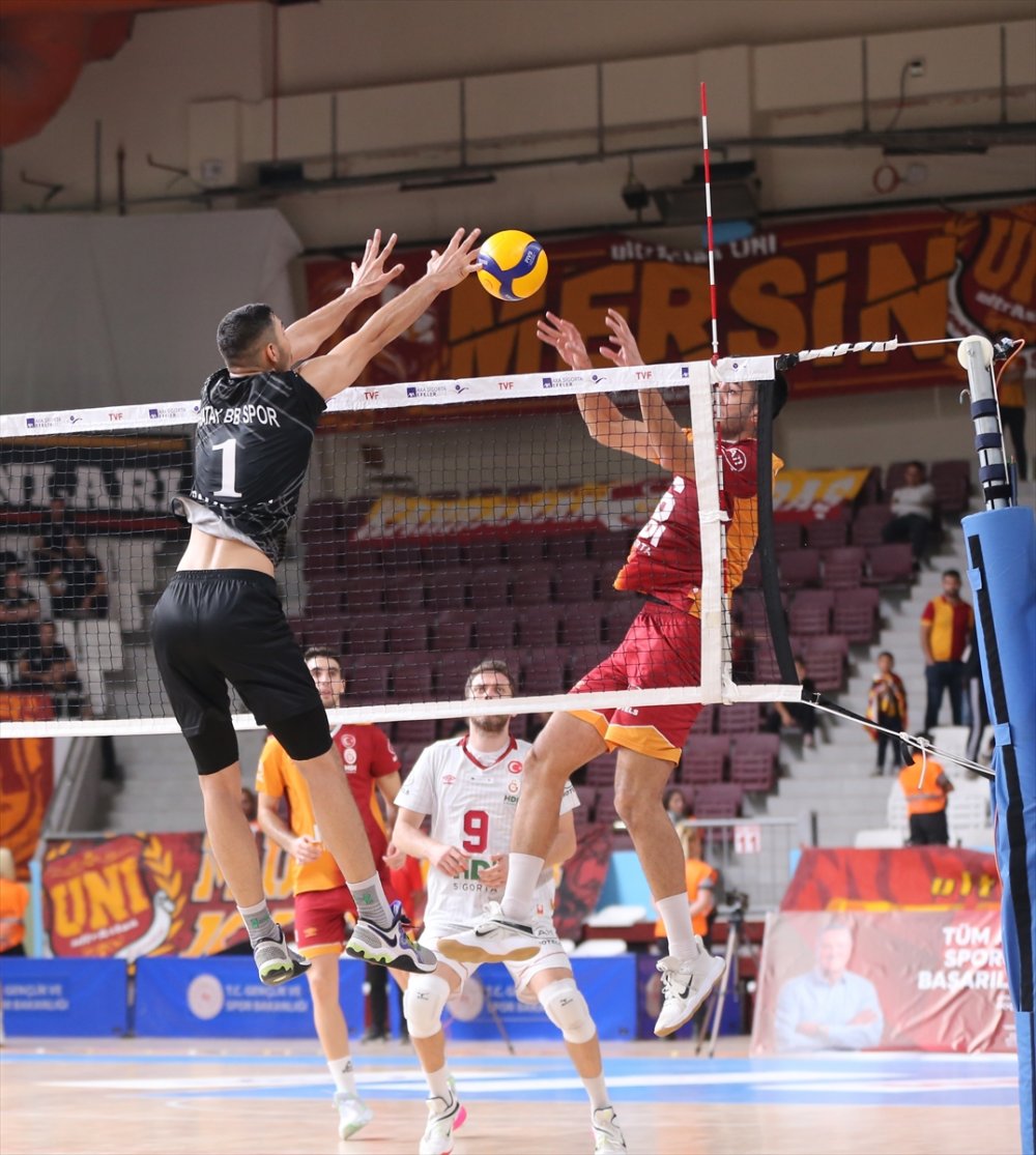 Voleybol: AXA Sigorta Efeler Ligi