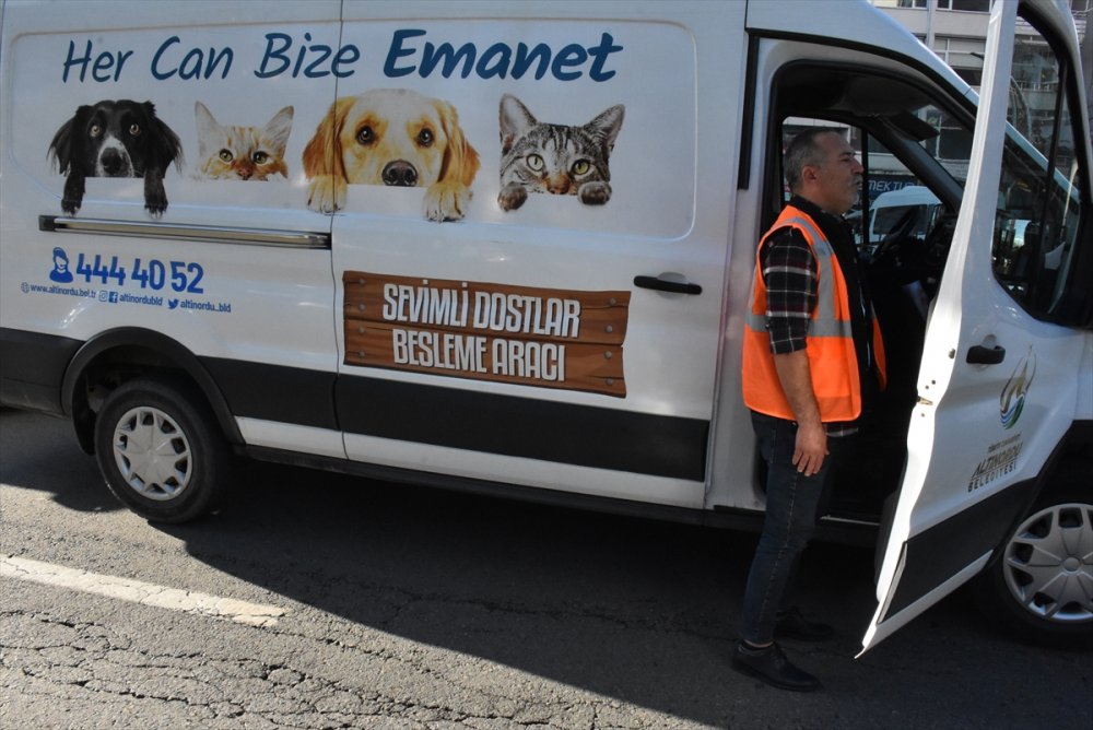 Büyük Önder Atatürk'ü