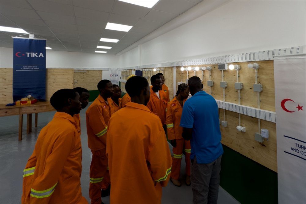 TİKA'dan Mozambik'in mesleki eğitim altyapısına destek