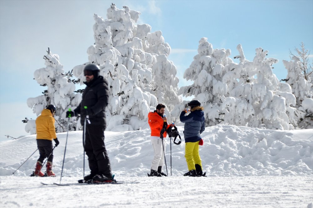 Kars Sarıkamış Kayak Merkezi bu hafta sonu da yoğun