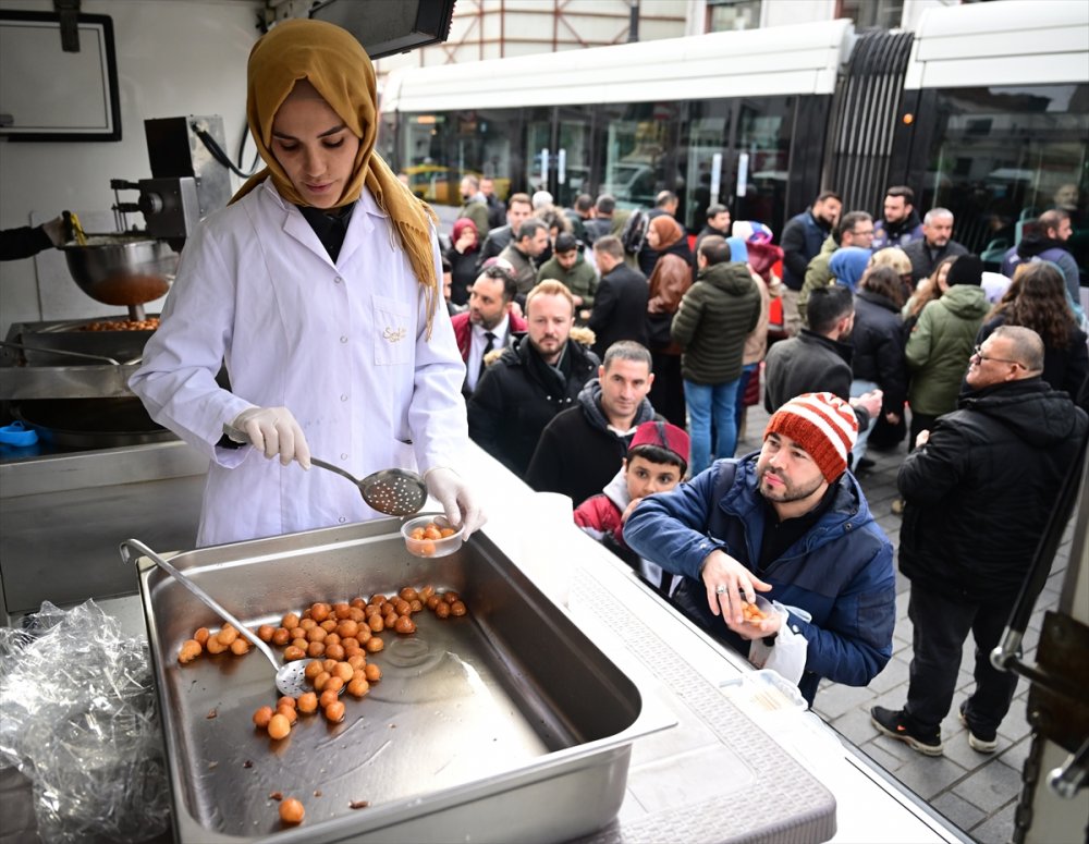 Sultan 2. Abdülhamid Han vefatının 106. yılında anıldı