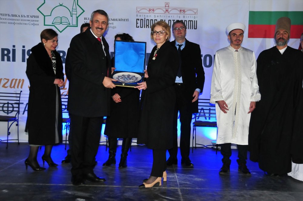 Bulgaristan'da Anlamlı iftar