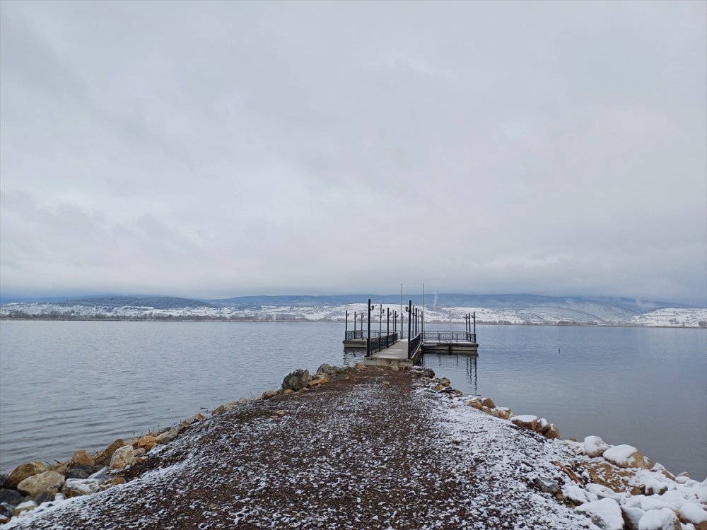 Bolu'nun yüksek kesimleri beyazlara büründü