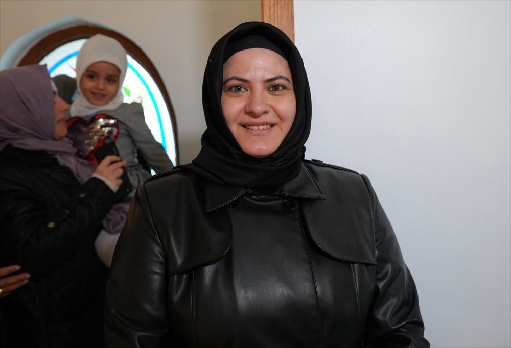 Çocuk dostu camide mukabele geleneği anne ve çocuklarıyla yaşatılıyor