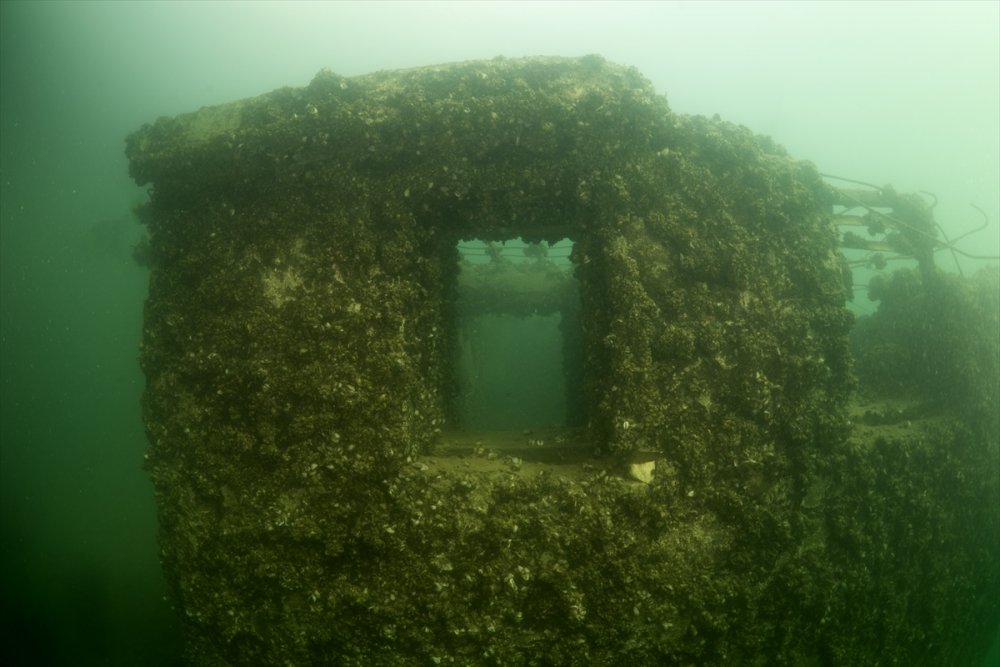 Şanlıurfa’nın Halfeti ilçesinde baraj içinde kalan muhteşem görüntüler