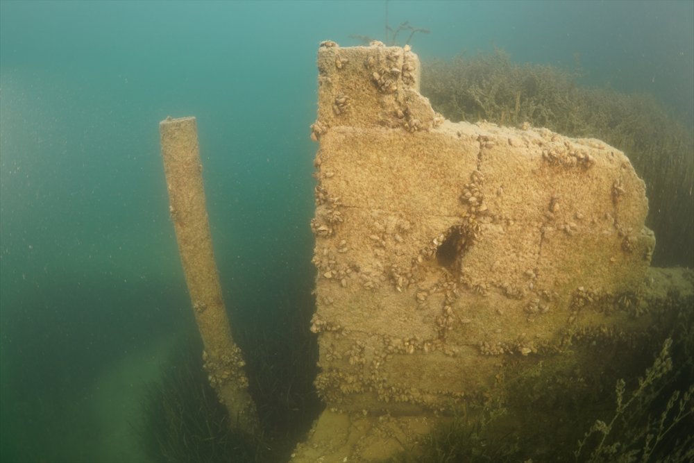 Şanlıurfa’nın Halfeti ilçesinde baraj içinde kalan muhteşem görüntüler