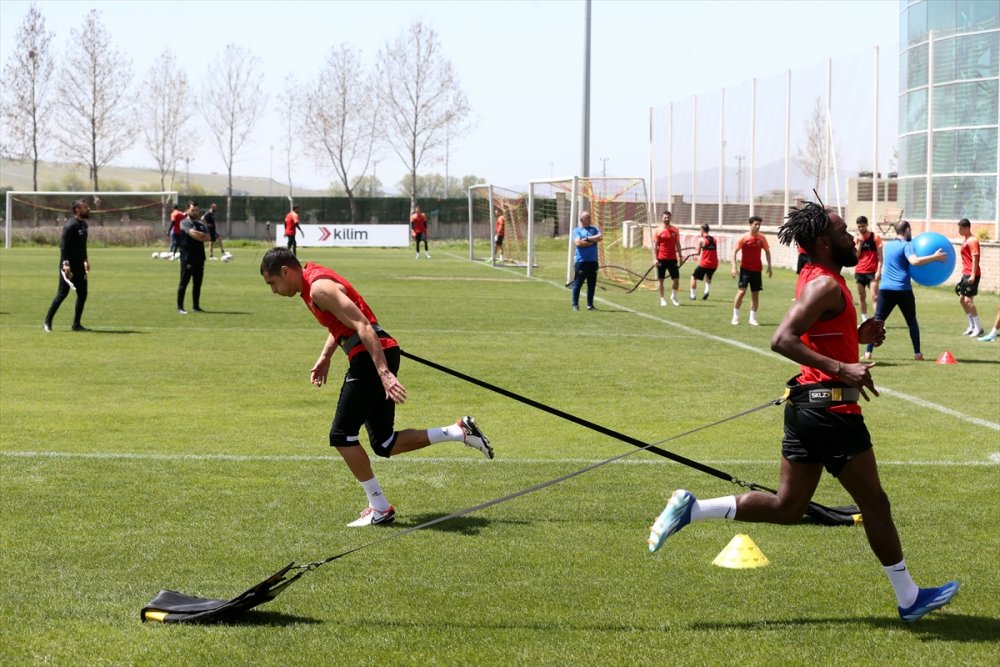 Kayserispor, evinde oynayacağı Trabzonspor maçının hazırlıklarını sürdürüyor