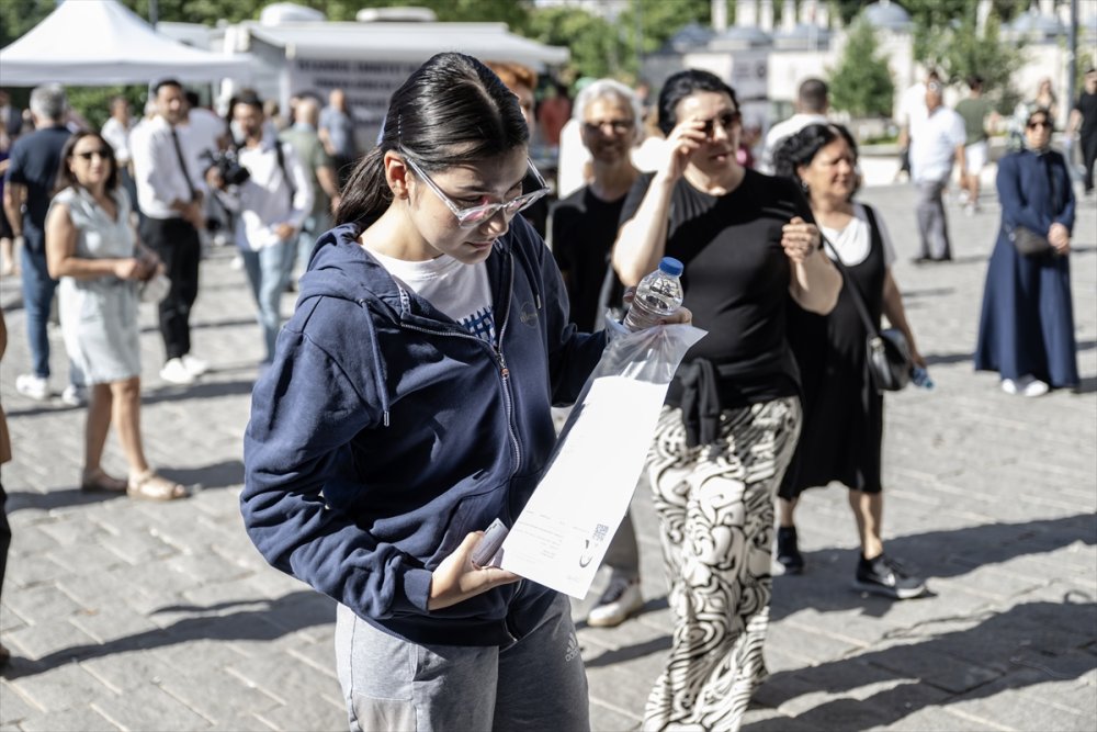 İstanbul'da YKS'nin ilk oturumu Temel Yeterlilik Testi başladı