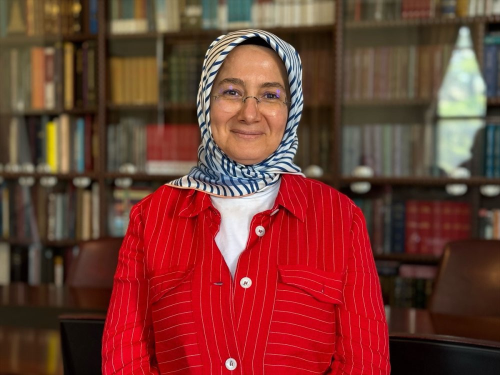 Beşir Ağa Kütüphanesine ait 250 yıllık kayıp el yazması yuvasına geri döndü