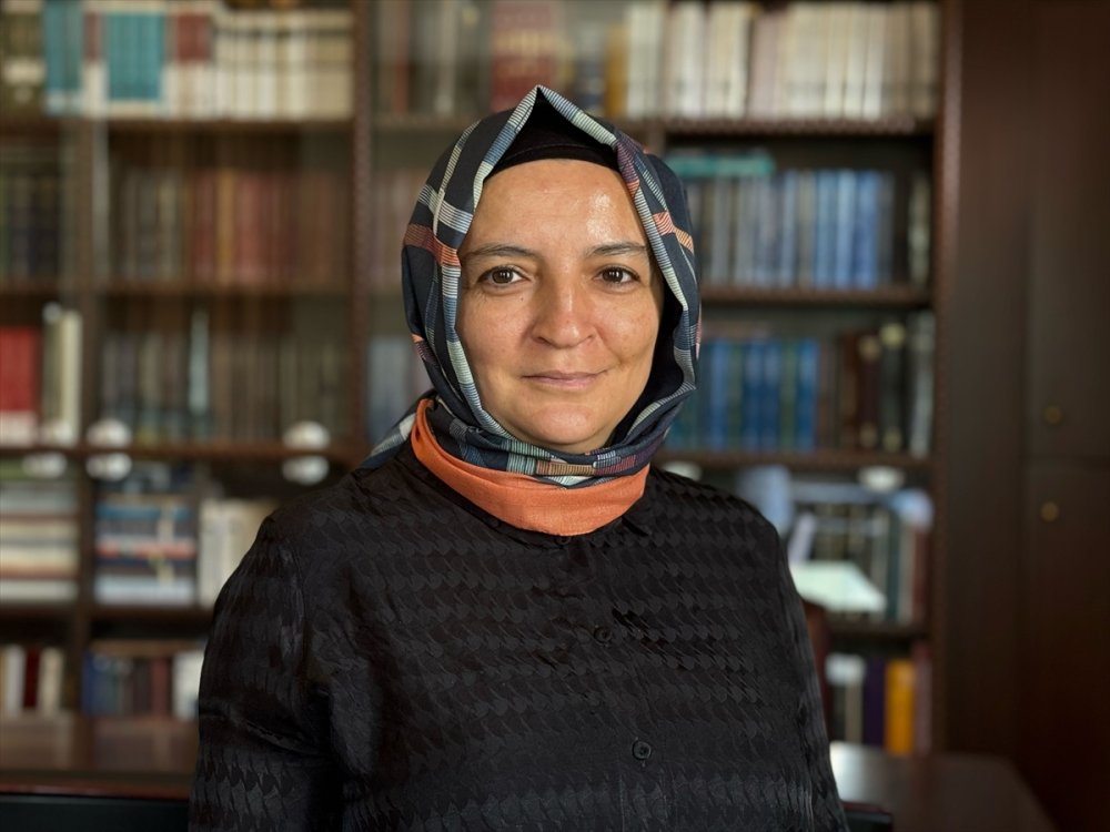 Beşir Ağa Kütüphanesine ait 250 yıllık kayıp el yazması yuvasına geri döndü