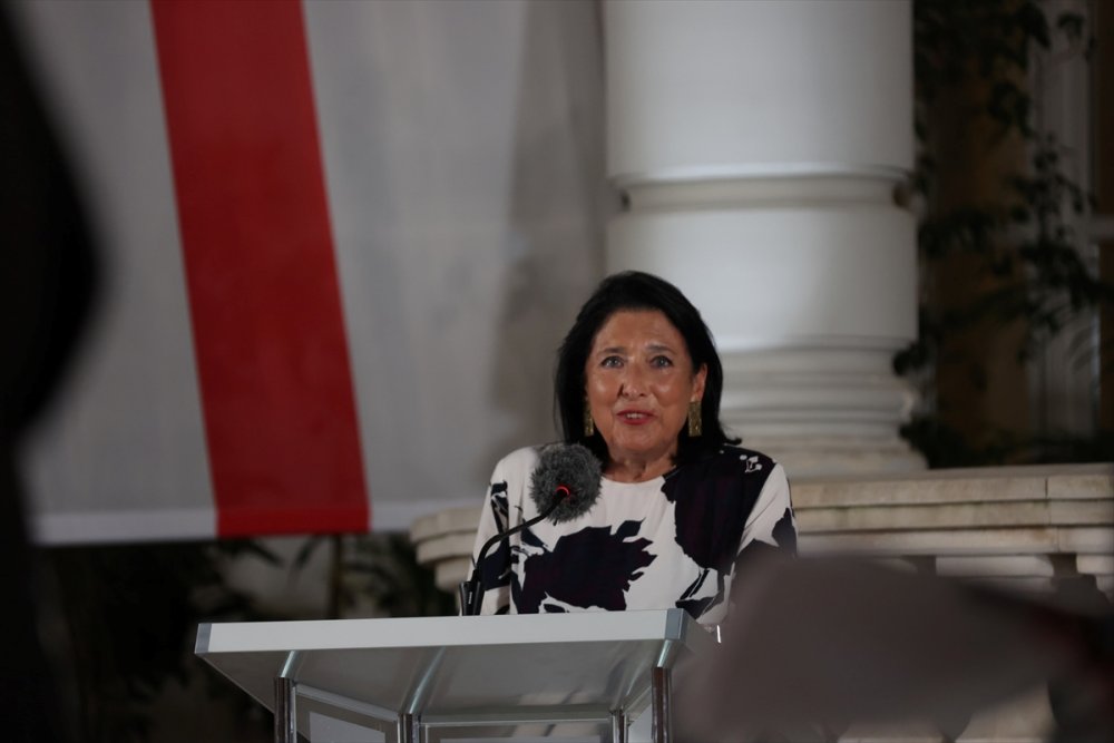 Gürcistan Cumhurbaşkanı Zurabişvili, Rusya'nın Abhazya'da üs kurma çalışmasına başladığını söyledi: