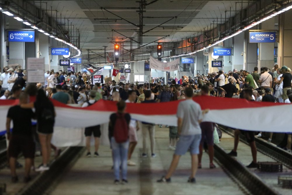 Sırbistan'da lityum çıkarma projesine karşı gösteri düzenlendi