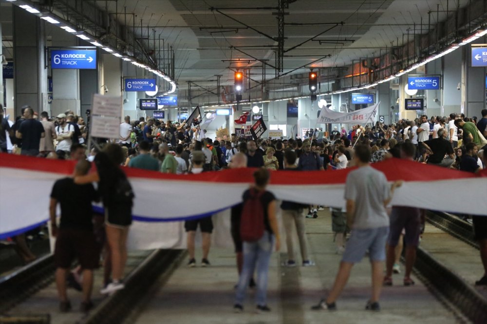 Sırbistan'da lityum çıkarma projesine karşı gösteri düzenlendi