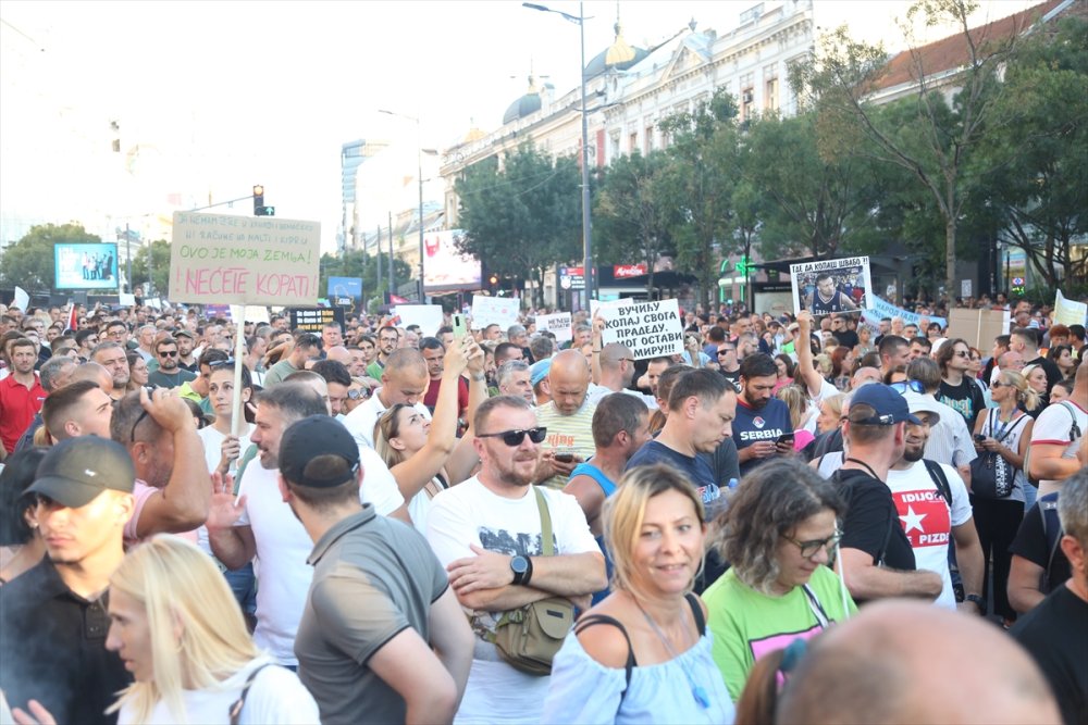 Sırbistan'da lityum çıkarma projesine karşı gösteri düzenlendi