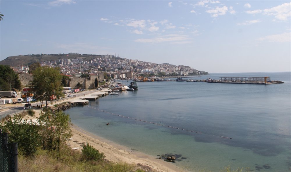 Sinop, Yerli ve Yabancı Turistlerle Doldu