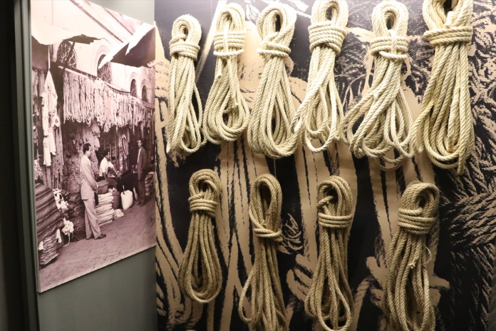 Kayseri'de Ahilik Haftası ŞET KUŞANMASIYLA kutlandı