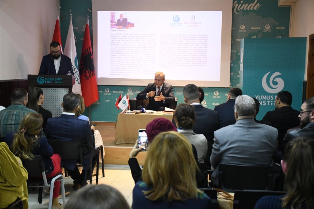 Arnavutluk’ta Necip Fazıl Kısakürek’in hayatı ve eserlerine ilişkin söyleşi düzenlendi