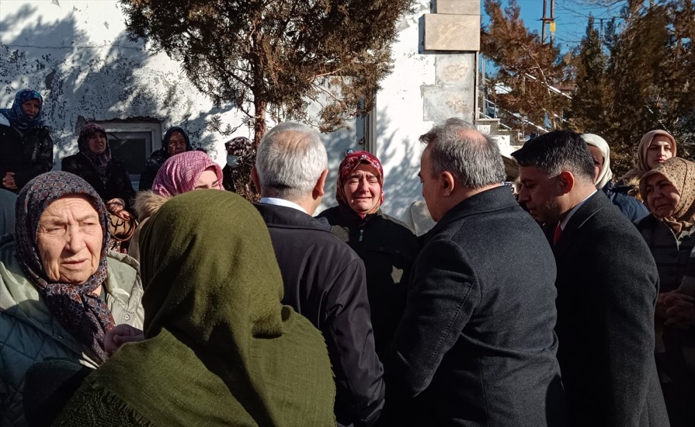 Dünkü kazada vefat eden Kütahya Gediz SGM Müdürü Ateş'in cenazesi Bilecik'te defnedildi