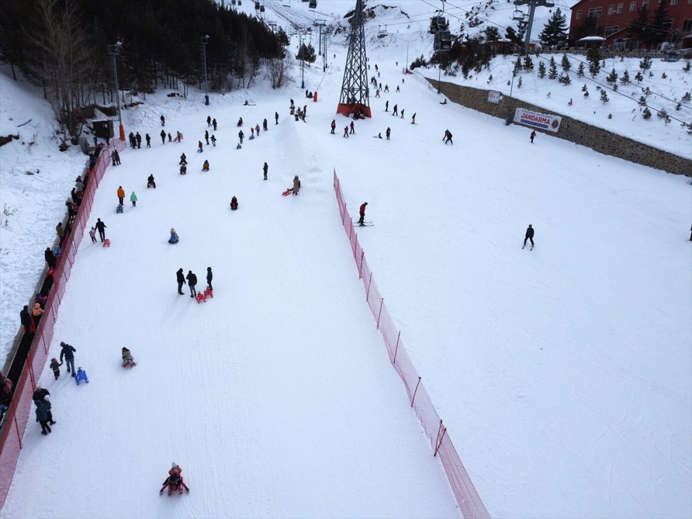 Palandöken bu Sömestirde de kayakseverlerin tercihi oldu