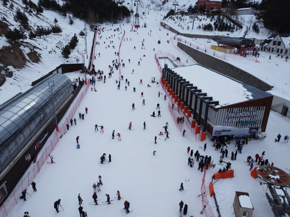 Palandöken bu Sömestirde de kayakseverlerin tercihi oldu
