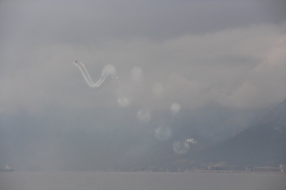 SOLOTÜRK, Antalya'da eğitim uçuşuna devam ediyor