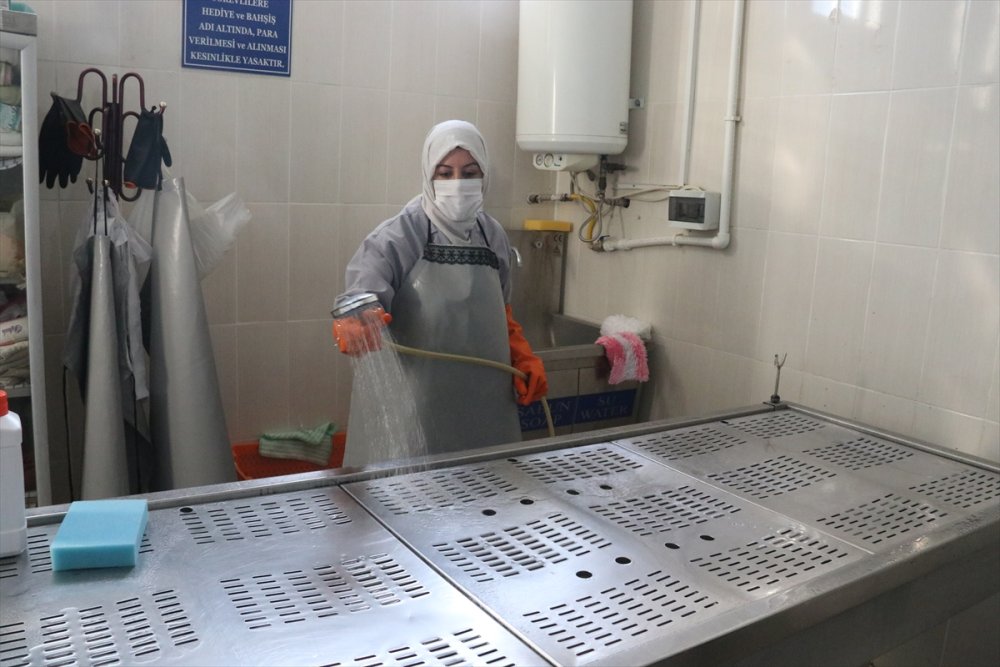 Malatyalı gassallar 6 Şubat'taki "en zorlu" mesailerini anlattı