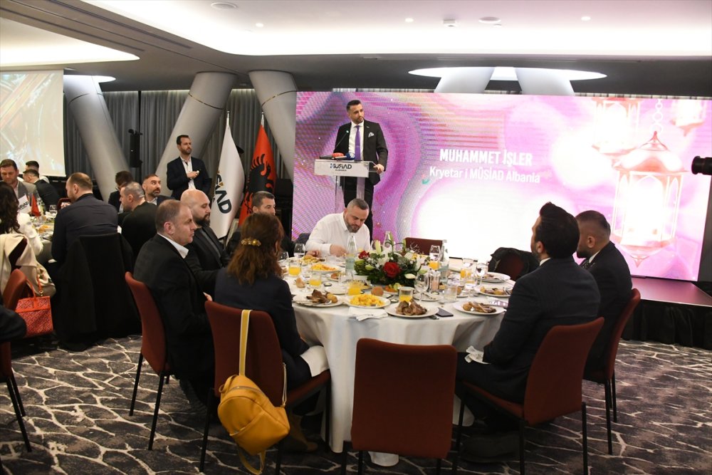 MÜSİAD'IN Arnavutluk'taki iftarı yoğun katılımla gerçekleşti