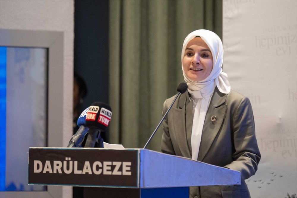 Geleneksel Darülaceze İftarı'nda yüzler gülüyordu: