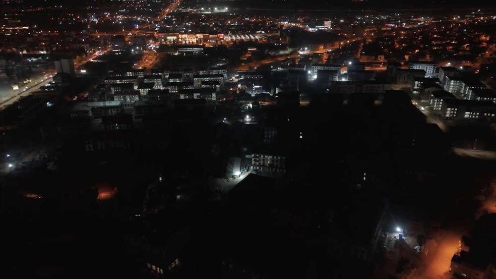 Bakan Kurum, Kahramanmaraş'taki yeniden inşa çalışmalarının görüntülerini paylaştı: