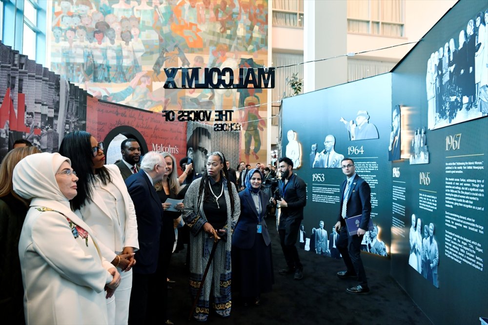 Emine Erdoğan, BM'de Şule Yüksel Şenler ve Malcolm X’in mirasını yaşatacak "Yankılar" sergisini açtı