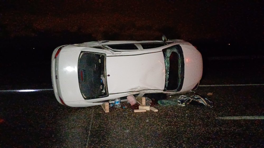 Safranbolu’da otomobil devrildi 3'ü çocuk 5 kişi yaralandı