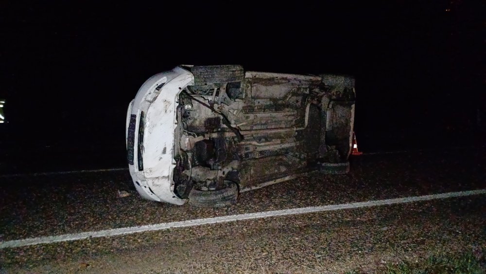 Safranbolu’da otomobil devrildi 3'ü çocuk 5 kişi yaralandı